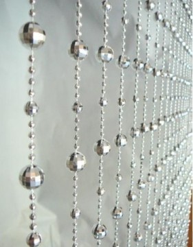 plastic bead curtain