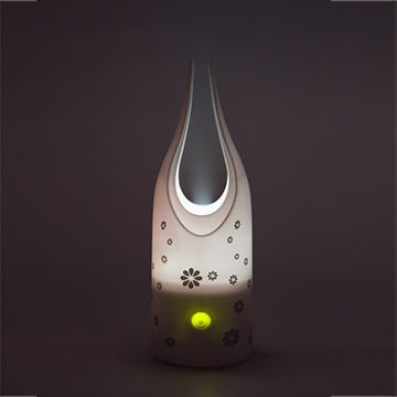 Mini Ultrasonic Humidifier with LED Light and Unique Design as Yoga Kit, Essential Oil Addable