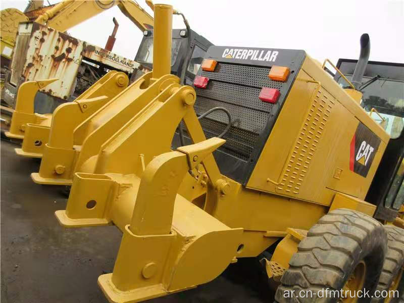 تستخدم معدات البناء CAT 140K Motor Grader