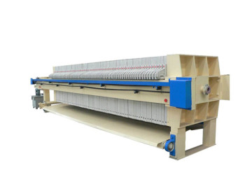 Low filter cake moisture filter press