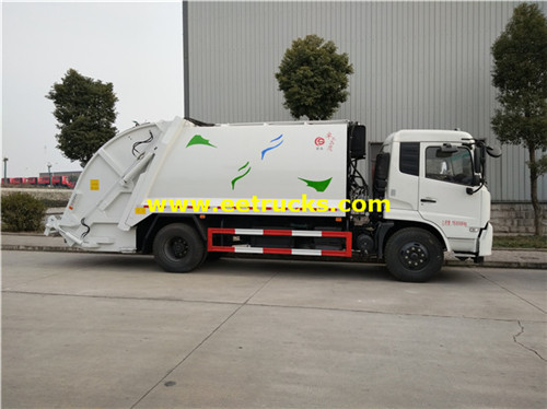 10000 lita dongfeng manyan motocin datti