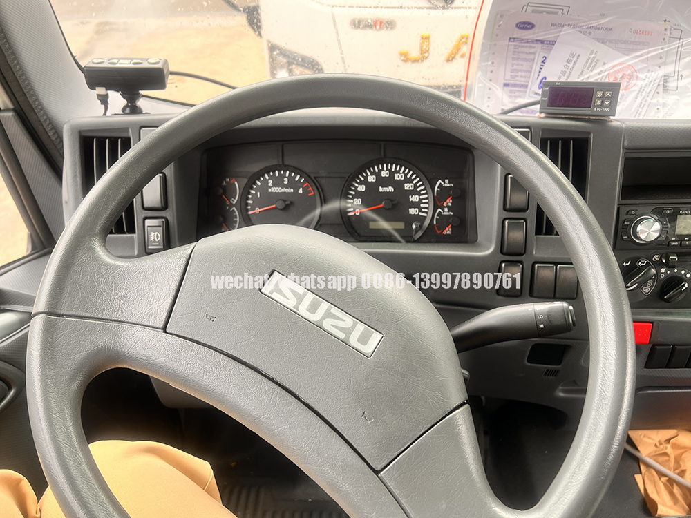 Isuzu 4 Jpg