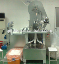 Cleansing round and square cotton pads machine