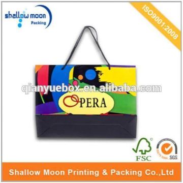 2016 Customized fancy garment packaging bag wholesale