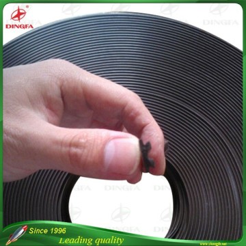 Extrusion high force magnetic strips for pvc bathroom plastic door