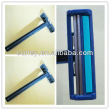 Two blade disposable razor