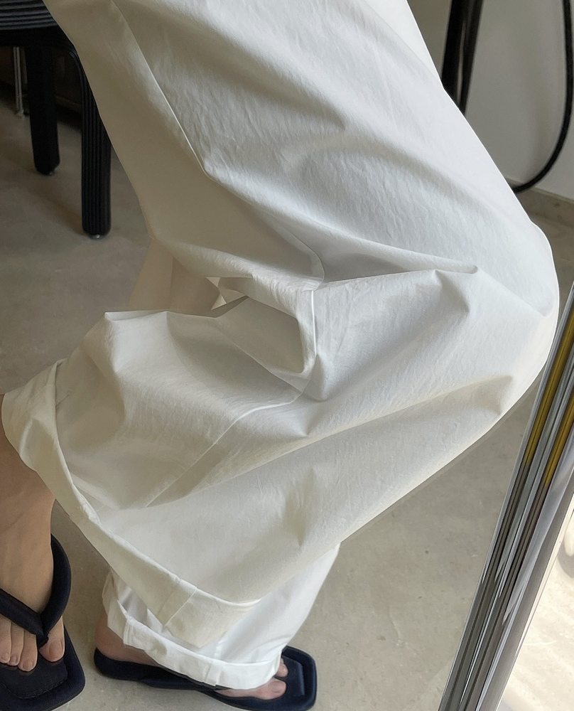 Широкие брюки шикарного минималистского силуэта в японском стиле Japanese-Style Chic Minimalist Silhouette Wide Leg Pants