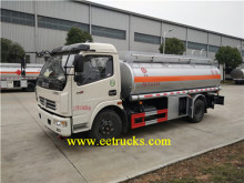 Dongfeng 2000 gallon Diesel Oil Tank Trucks