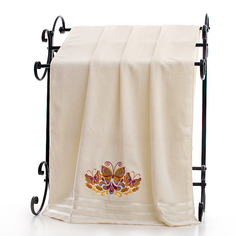 the bath towel with embroidery