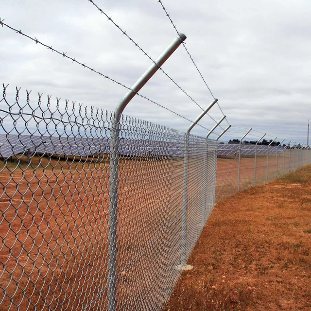 Wholesale Galvanized Wire Mesh Chain Link Fence and Barbed Wire Fence Farm Fence