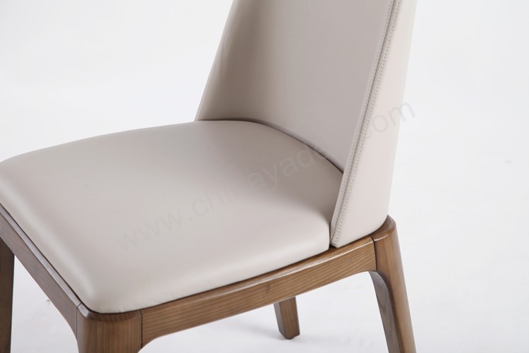 Emmanuel Gallina Poliform Grace chair