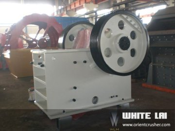 2013 price of stone crusher machine in Malaysia