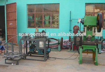 twisted barbed wire making machine made in China