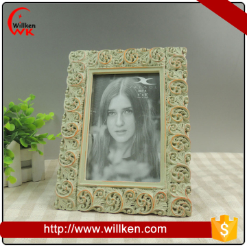 Decorative ornate souvenir picture frame