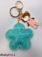 keyring/leather flower keychain/leather keychain/key chain/promotional gifts