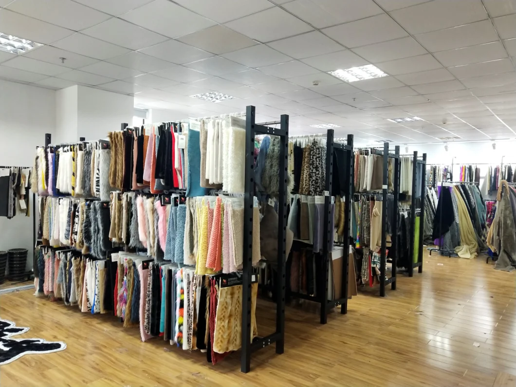 Fashion Super Soft Long Plain Colour Fake Fox Fur Fabric for Garment