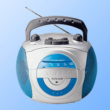 Personal AM/FM Cassette Player with Telescopic Antenna