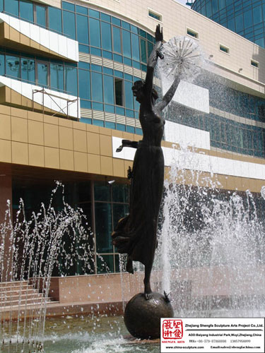 Escultura del jardín mujer bailando fuente