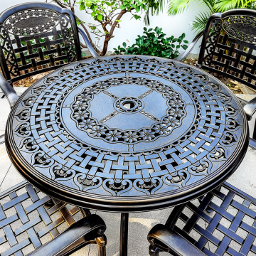 Outdoor cast aluminum table and chair sets