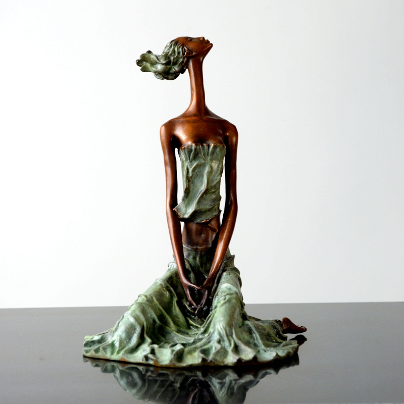 Bronze Modern Statue Small Home Decorative Sculpture