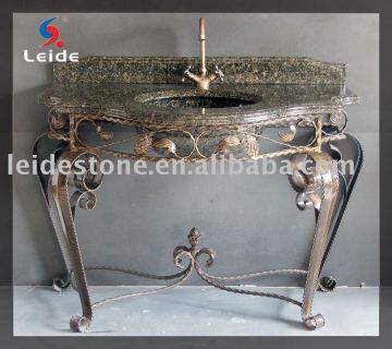 Verde Ubatuba countertop basin