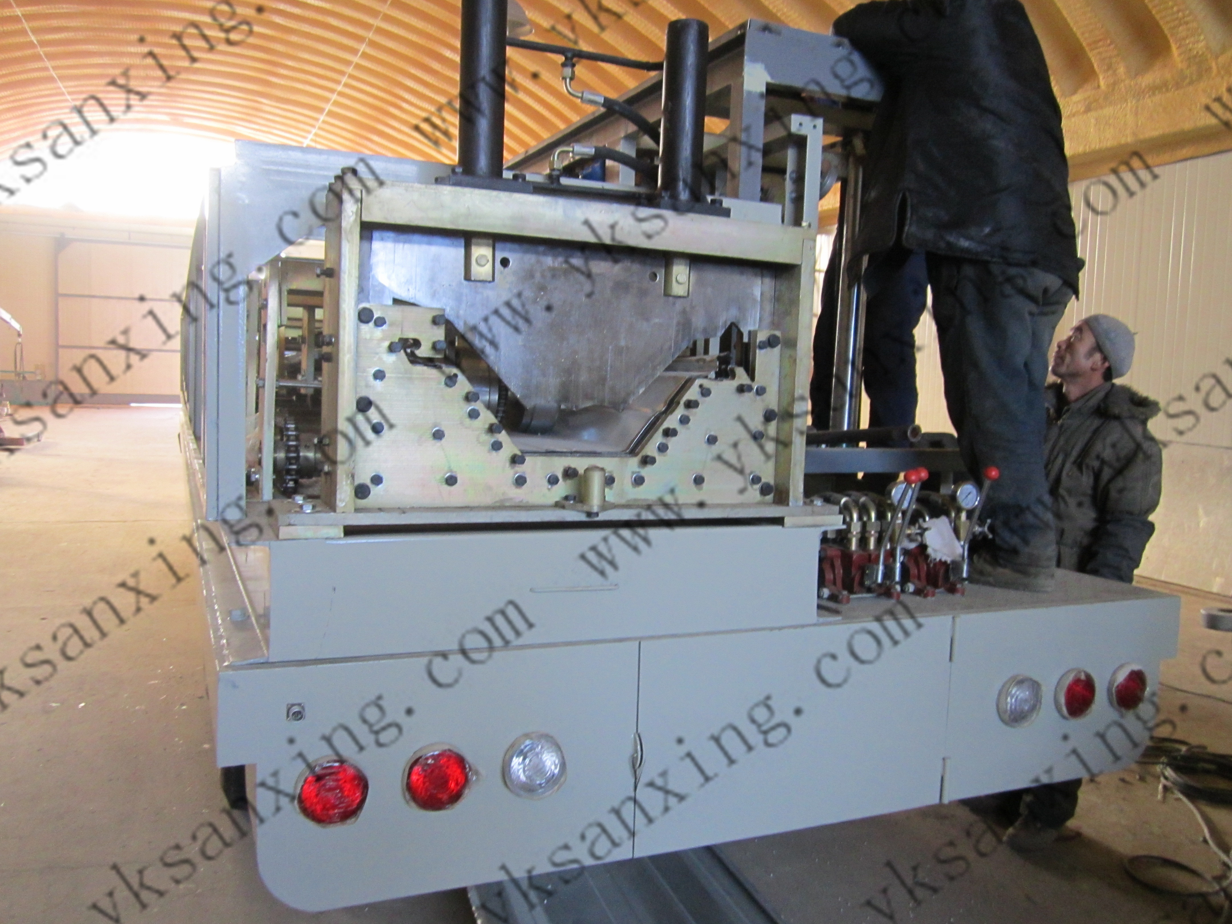 k q span building making machine SABM-240 914-610 arch roof warehouse roll forming machine/ roof tile making machine