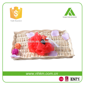 Creates Rich Lather Earth-friendly Mesh bath sponge for kids