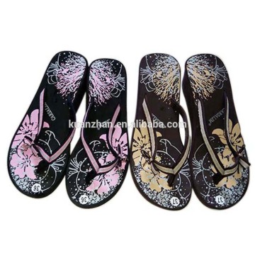 Comfortable Slipper Flip Flops Woman Slipper Debossed Flip Flops