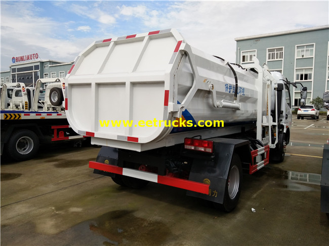 5 CBM Hanging Bucket Garbage Trucks