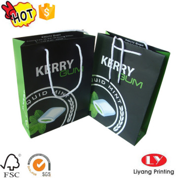 Black paper shopping packaging bag with handle