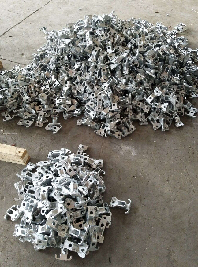 Pólusvonal hardver Poleline öntés ASTM A563 gömbgrafitos öntés