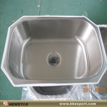 Stainless steel kitchen sinks
