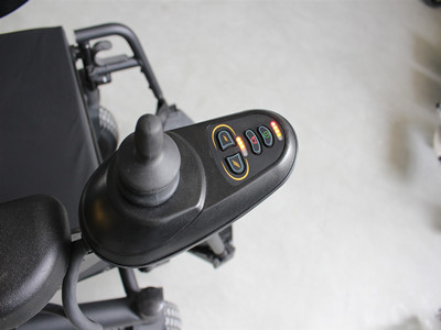 Almighty Power-driven wheelchair (2)