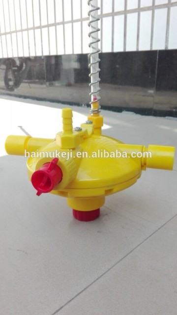 Automatic plastic poultry water flow regulator