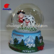 Cow Water Globe,Resin Cow Water Globe