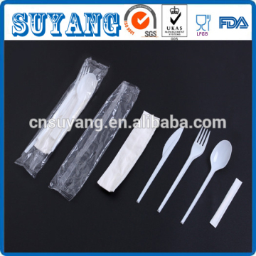 2015 Latest Selling Disposable Plastic PS Cutlery Kits