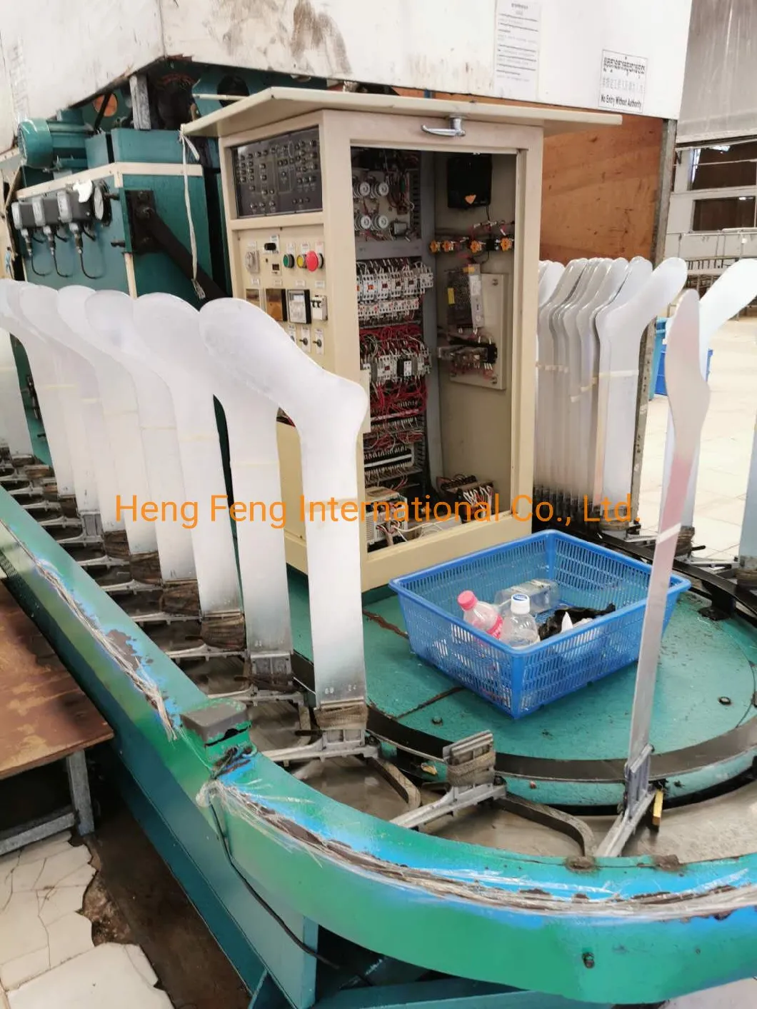 Da Kong Computerized Hosiery Machine Socks Knitting Machine Whole Factory