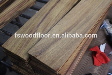 unfinished oakn hardwood flooring