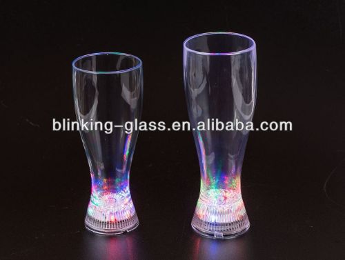 LED Flashing Pilsner Cup