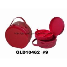 Faux leather jewelry box wth tray and handle