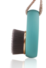 Synthetic hair face cleansing brush