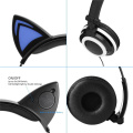 Auriculares plegables con orejas de gato y orejas LED