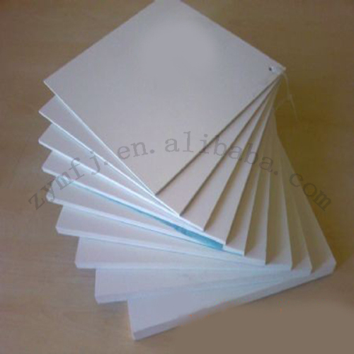 white smooth moulded PTFE sheet