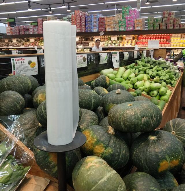 Supermarket Produce Plastic Food Bags on a Roll