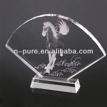 Fan Shaped Glass Crystal Horse Trophy