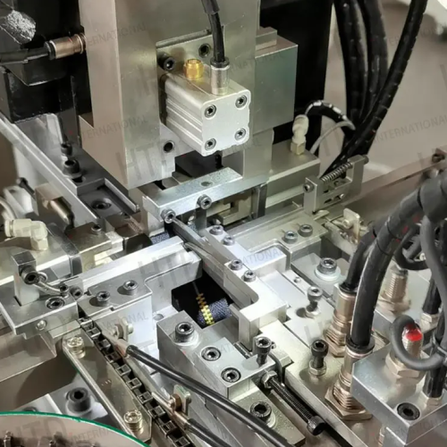 Mesin pembuat ritsleting logam pin ritsleting