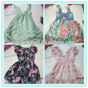 Mixed used clothing silk dress used clothing rags