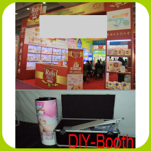 custom design trade show stand