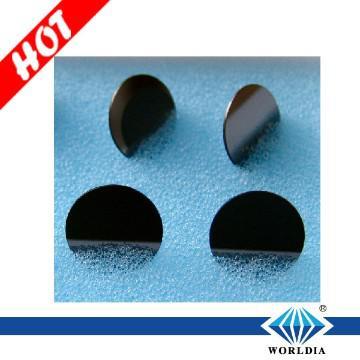 Polished CVD diamond plate for high precision cutting tool for aerospa