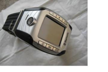 3 bands Watch Mobile phone + bluetooth headset free (T918)